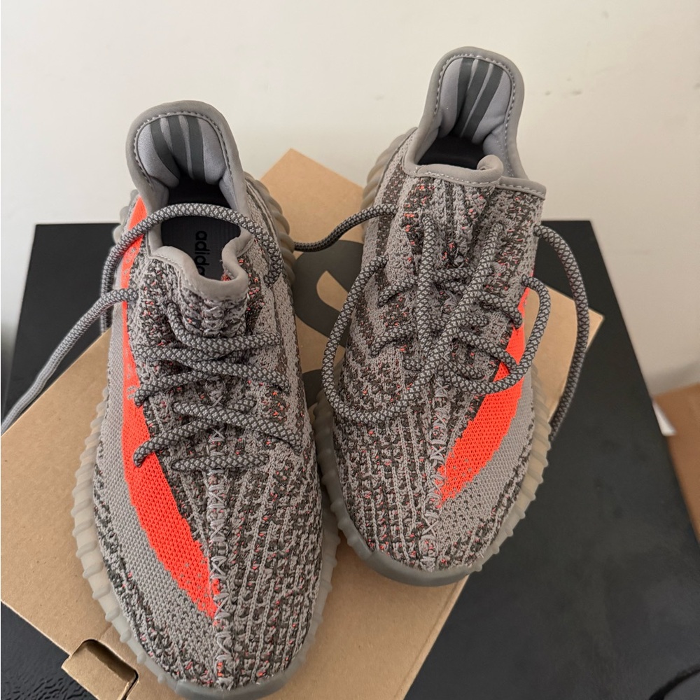 Adidas Yeezy boost 350 V2